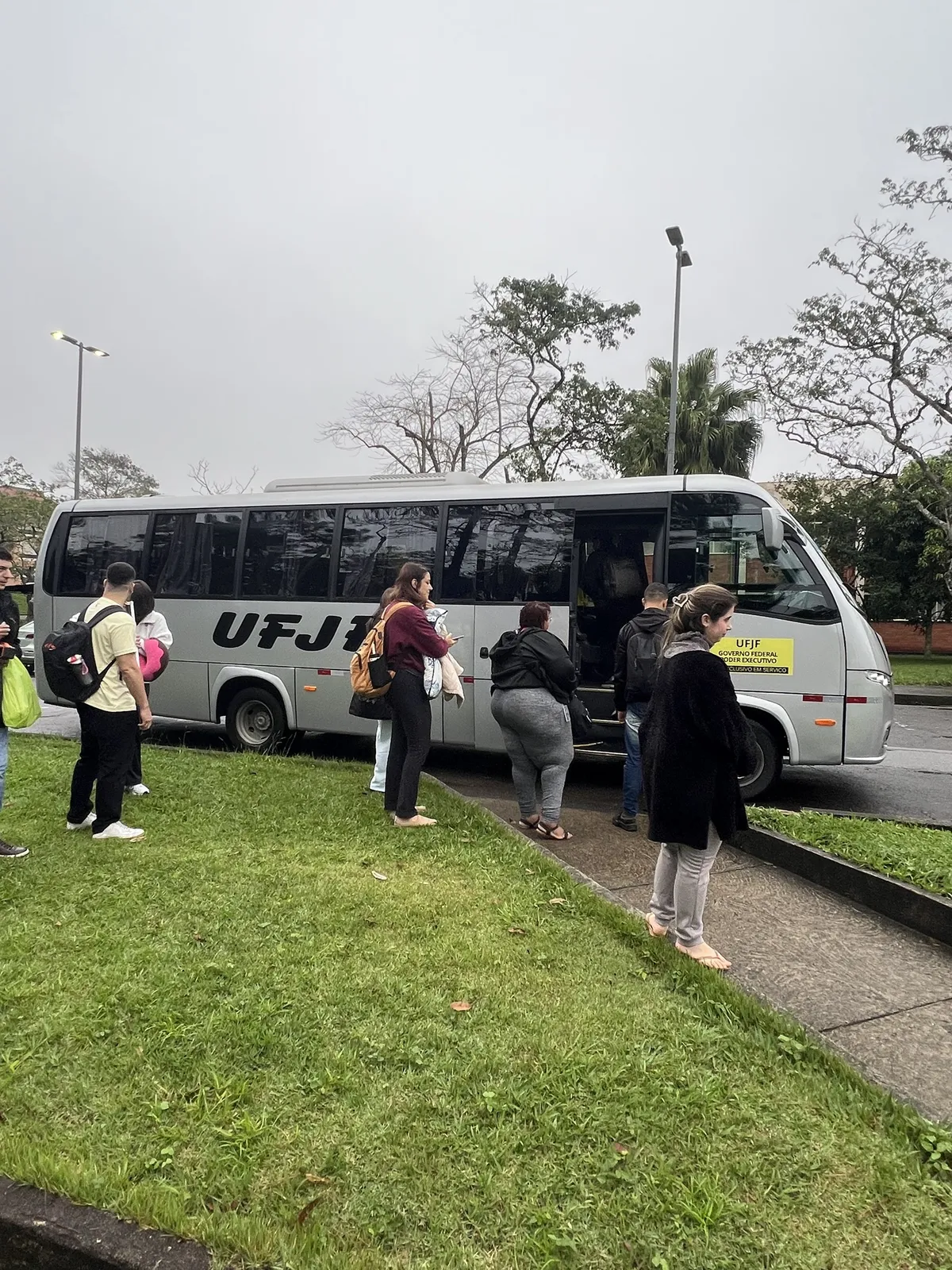 Boarding the UFJF bus to São Paulo