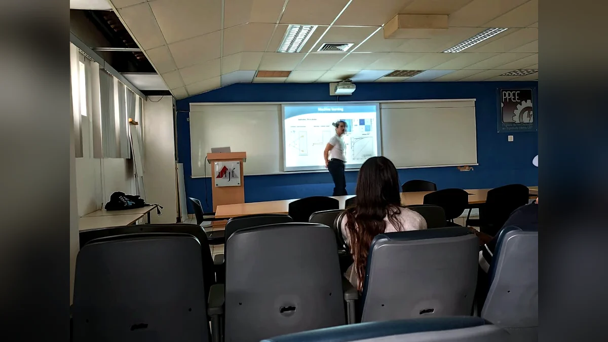 Frédéric Dejean, of LPNHE, Gives a Seminar at the PPEE